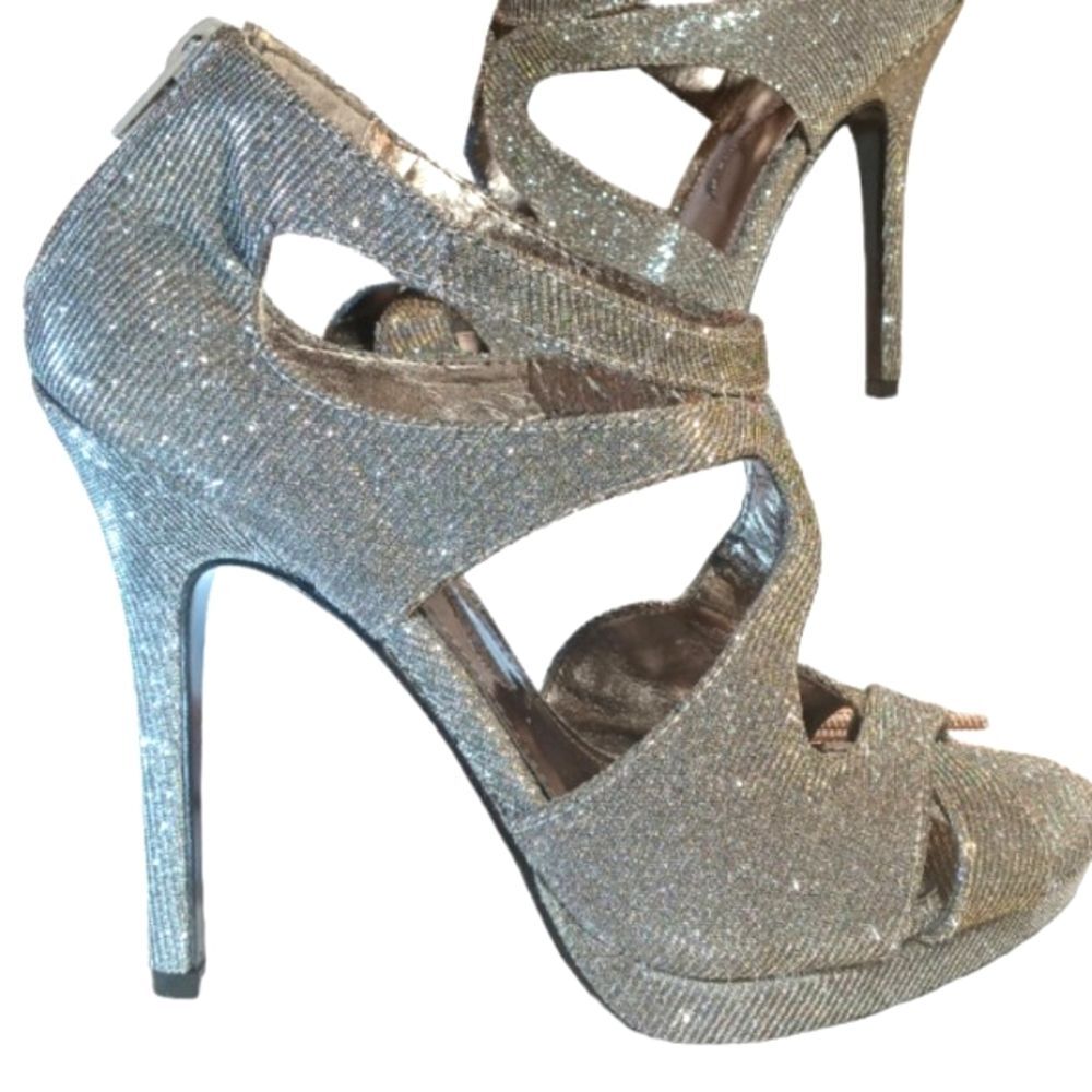 Nina Solid Silver Glitter Sequin Metallic Peep-toe 4" Stilettos sz 7.5M